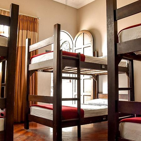 Hostel Casa Colon Сан-Хосе Экстерьер фото